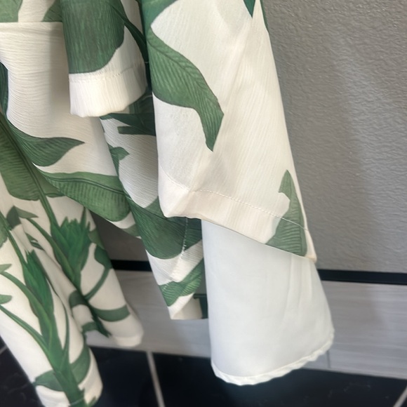 A Peach Tropical Jumpsuit Small - Picture 6 of 7